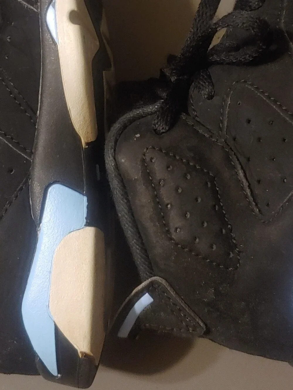 Nike Air Jordan 6 Retro Size Yoddler 8C UNC Black Univ Blue Sneakers 384667-006